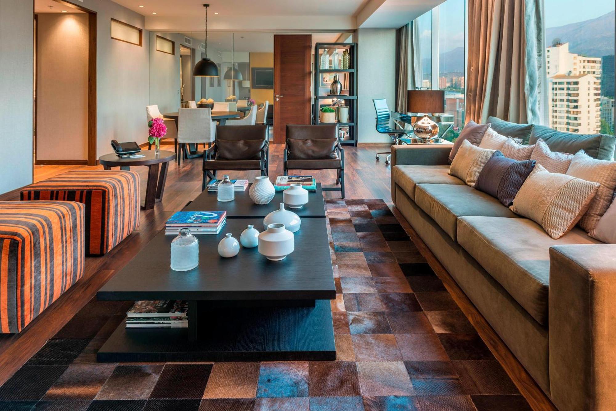 Renaissance Santiago By Marriott Hotell Exteriör bild