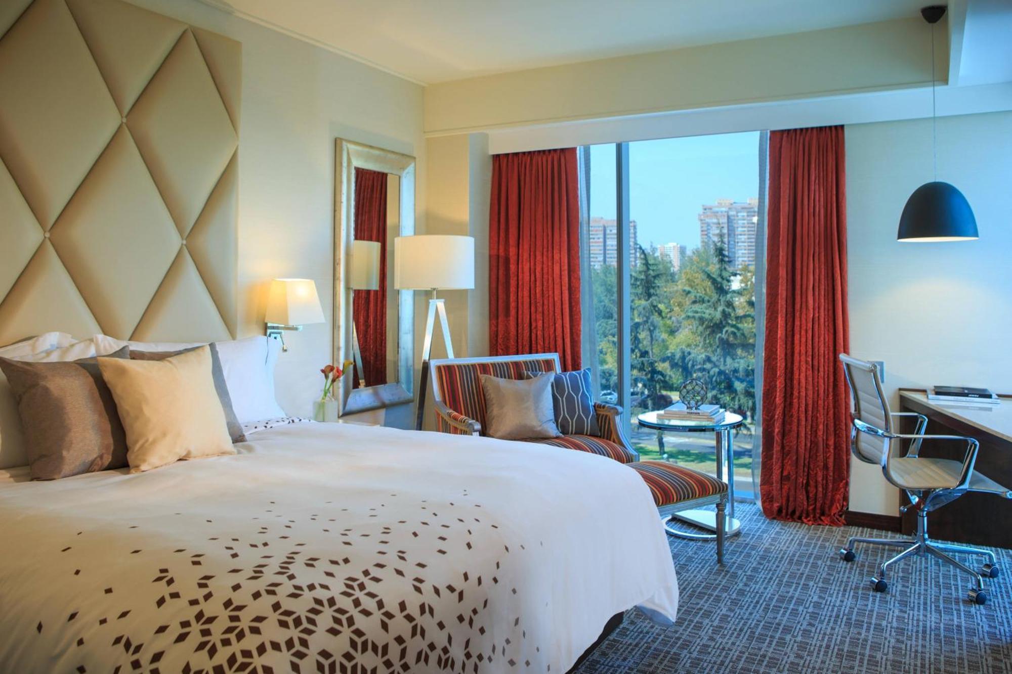 Renaissance Santiago By Marriott Hotell Exteriör bild
